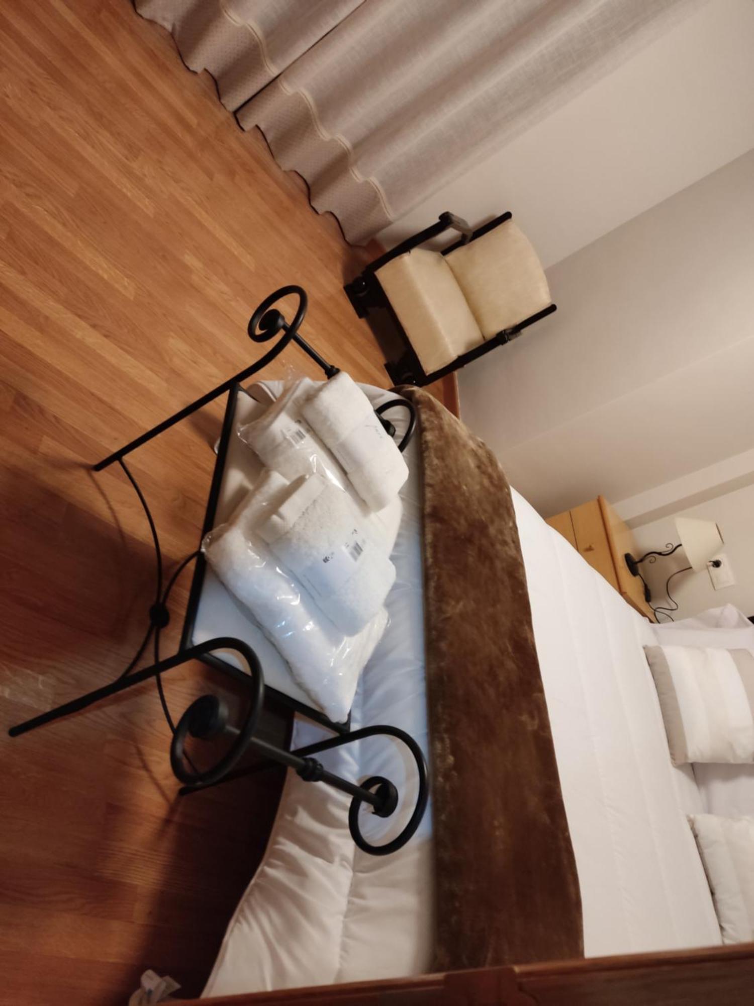 Luz De La Avenida Appartement Tomelloso Buitenkant foto